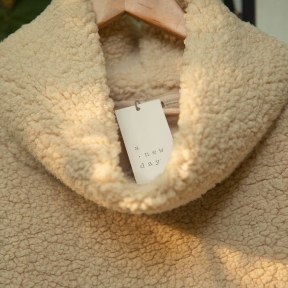 a new day sweater - Picture 4 of 4